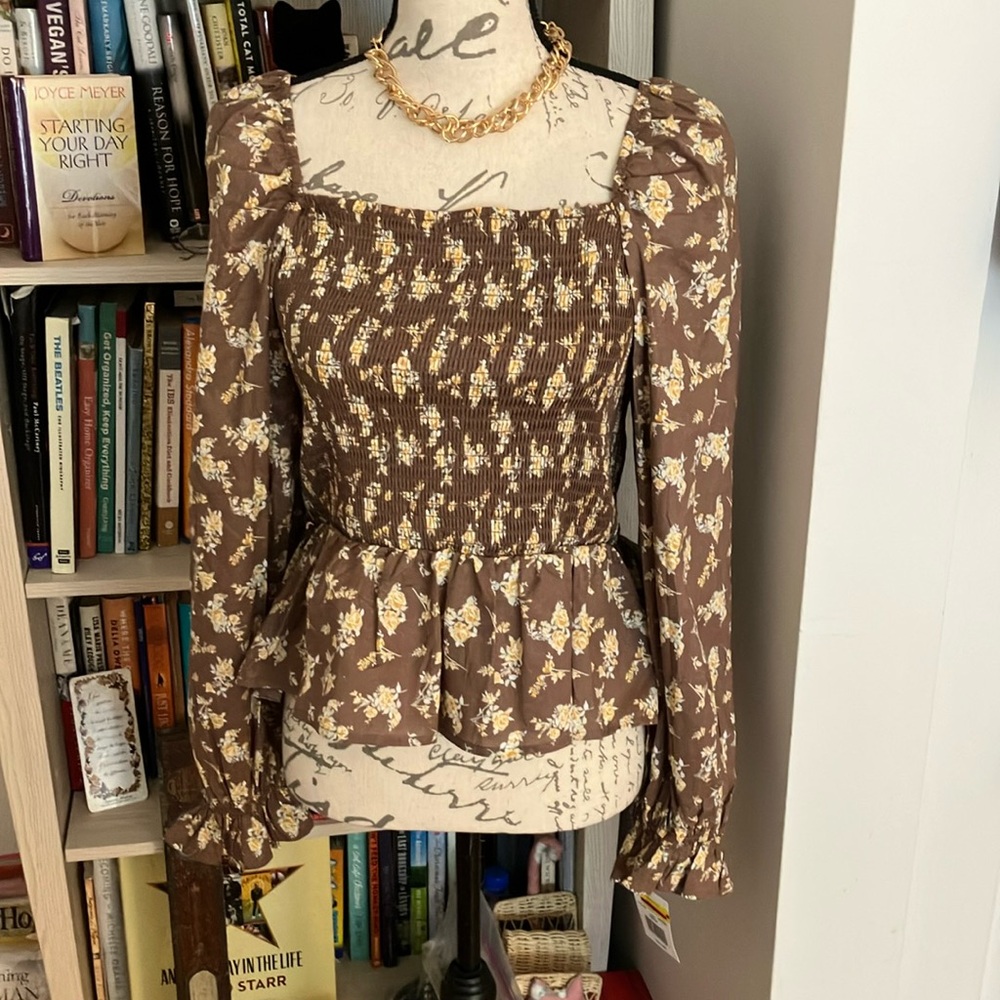 NWT Lovely Dizzy Lizzy Smocked Yellow Rose Peplum Blouse